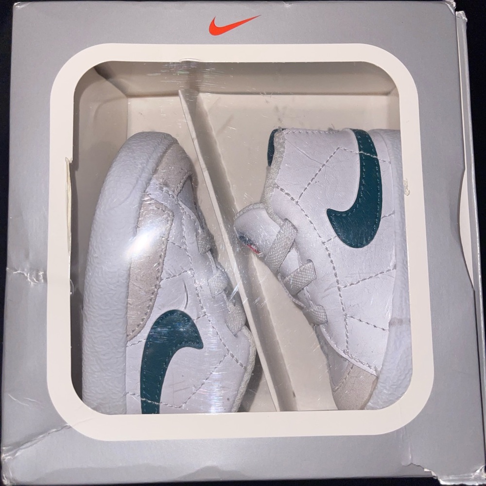 Baby shoes